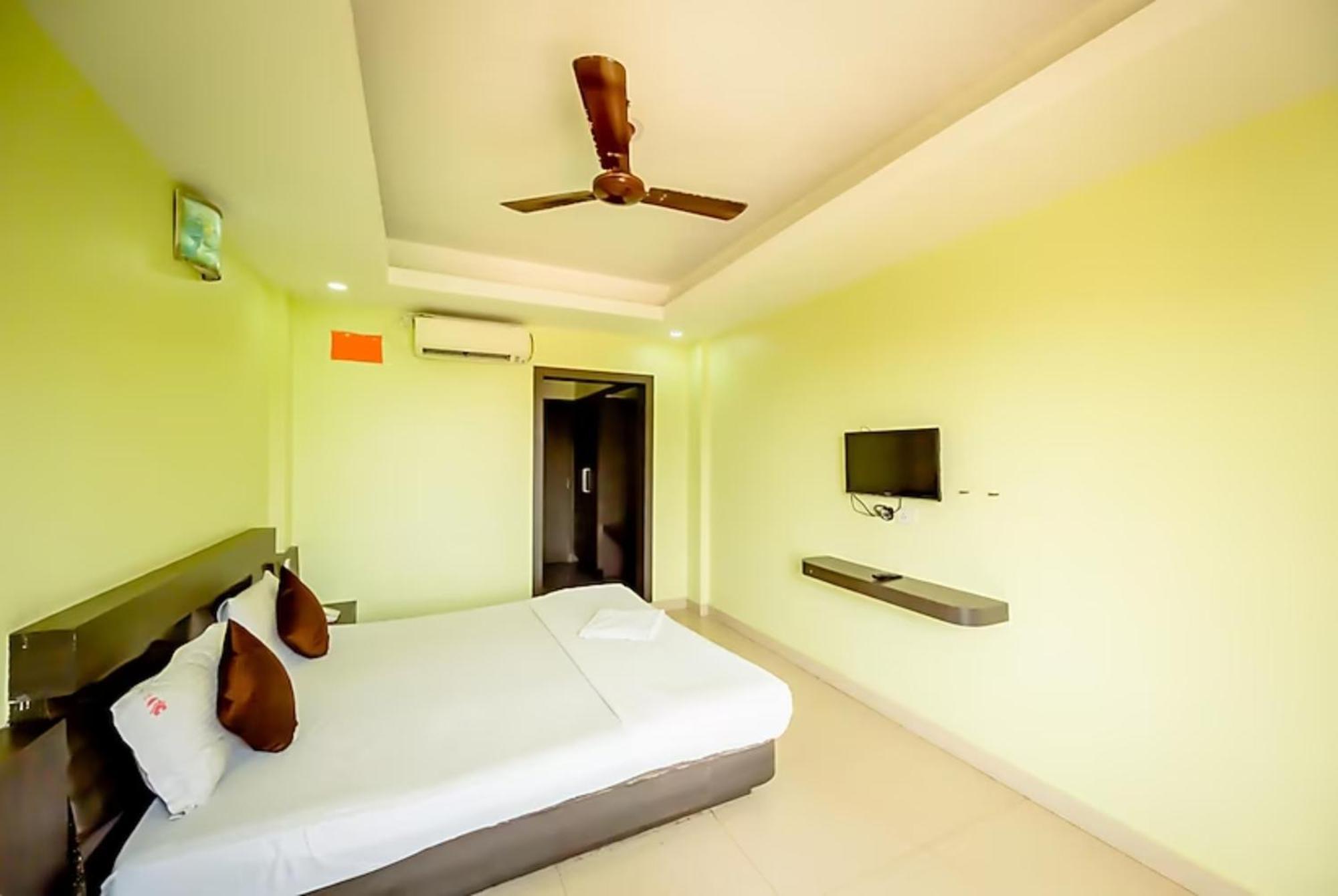 Deep Ganga Inn Near Sea Beach By Morservices Puri Exterior photo